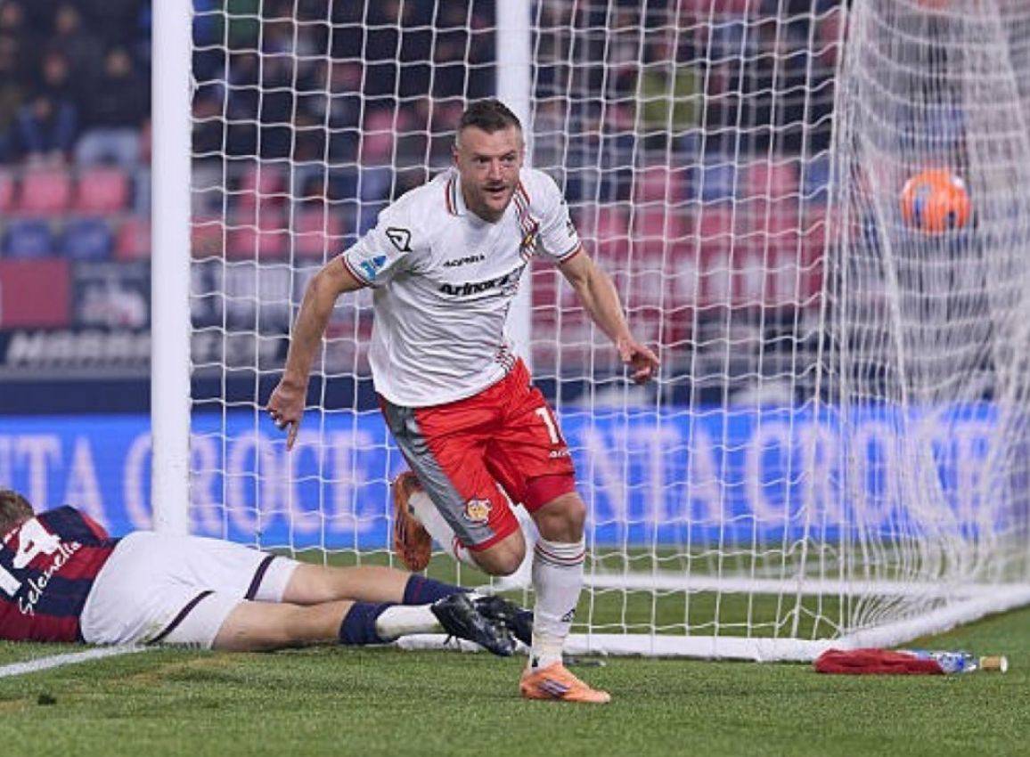 老兵不死!38岁瓦尔迪14分钟2球:率队掀翻意甲第6 9场4球创纪录