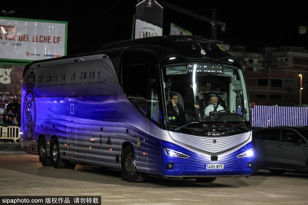 马德里媒体坚定立场:“对我来说,解雇哈维·阿隆索将是一个错误”